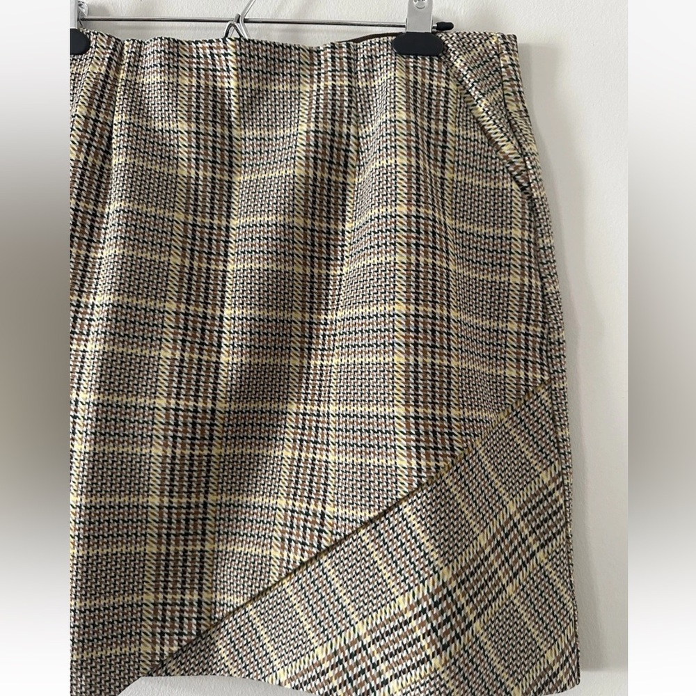 Cabi Women’s Pastime Plaid Blazer and Skirt Set - Picture 16 of 16